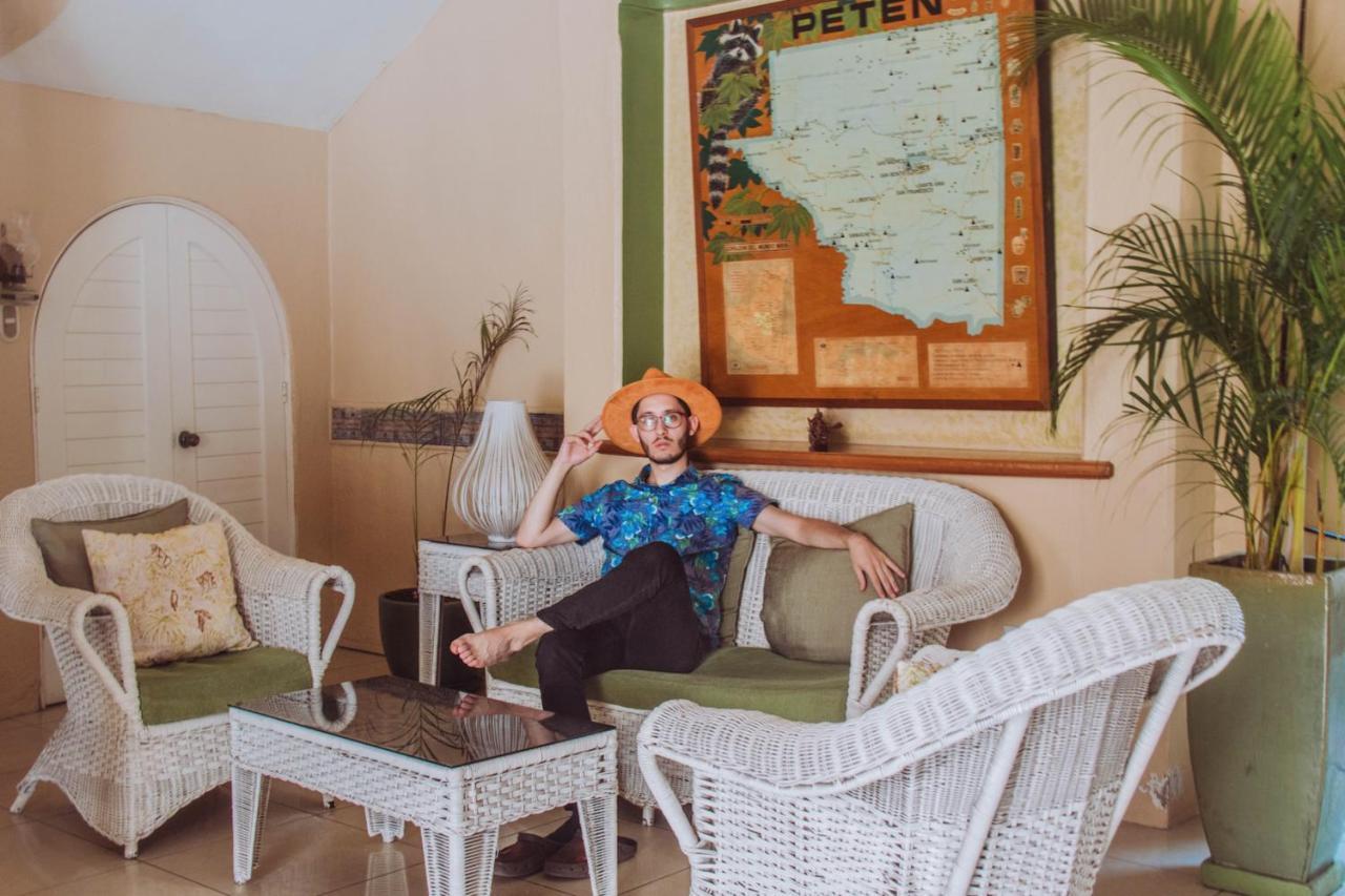 Hotel Peten Express Flores Dış mekan fotoğraf