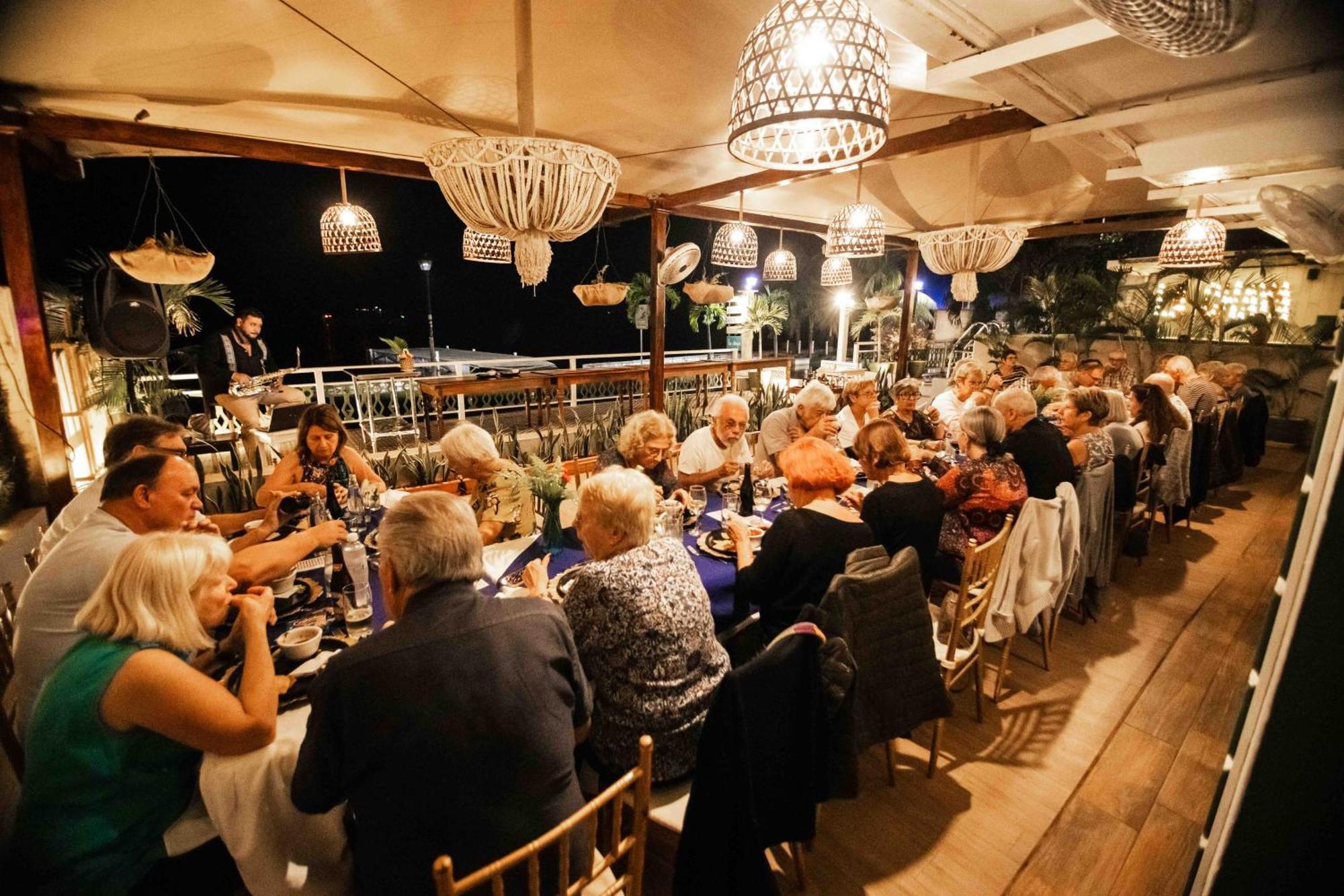 Hotel Peten Express Flores Dış mekan fotoğraf