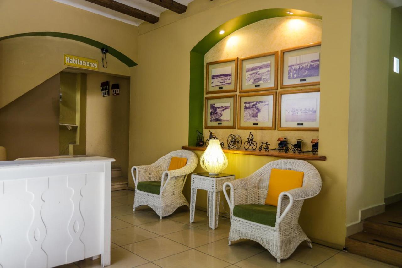 Hotel Peten Express Flores Dış mekan fotoğraf