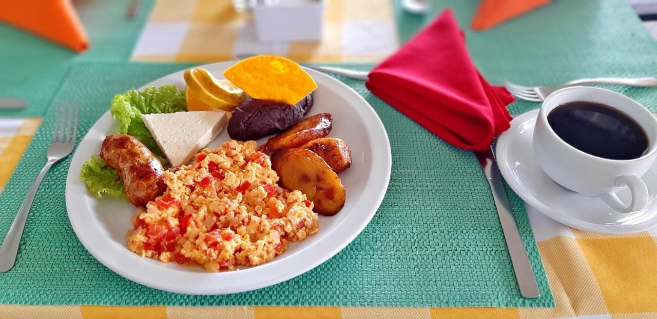 Hotel Peten Express Flores Dış mekan fotoğraf